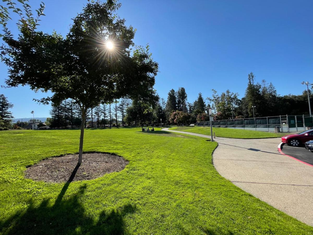 2Br Apt With Brand New Super Quite Ac, Washer, Dryer, Free Ev Station, Free Parking In Cupertino Sunnyvale Kültér fotó